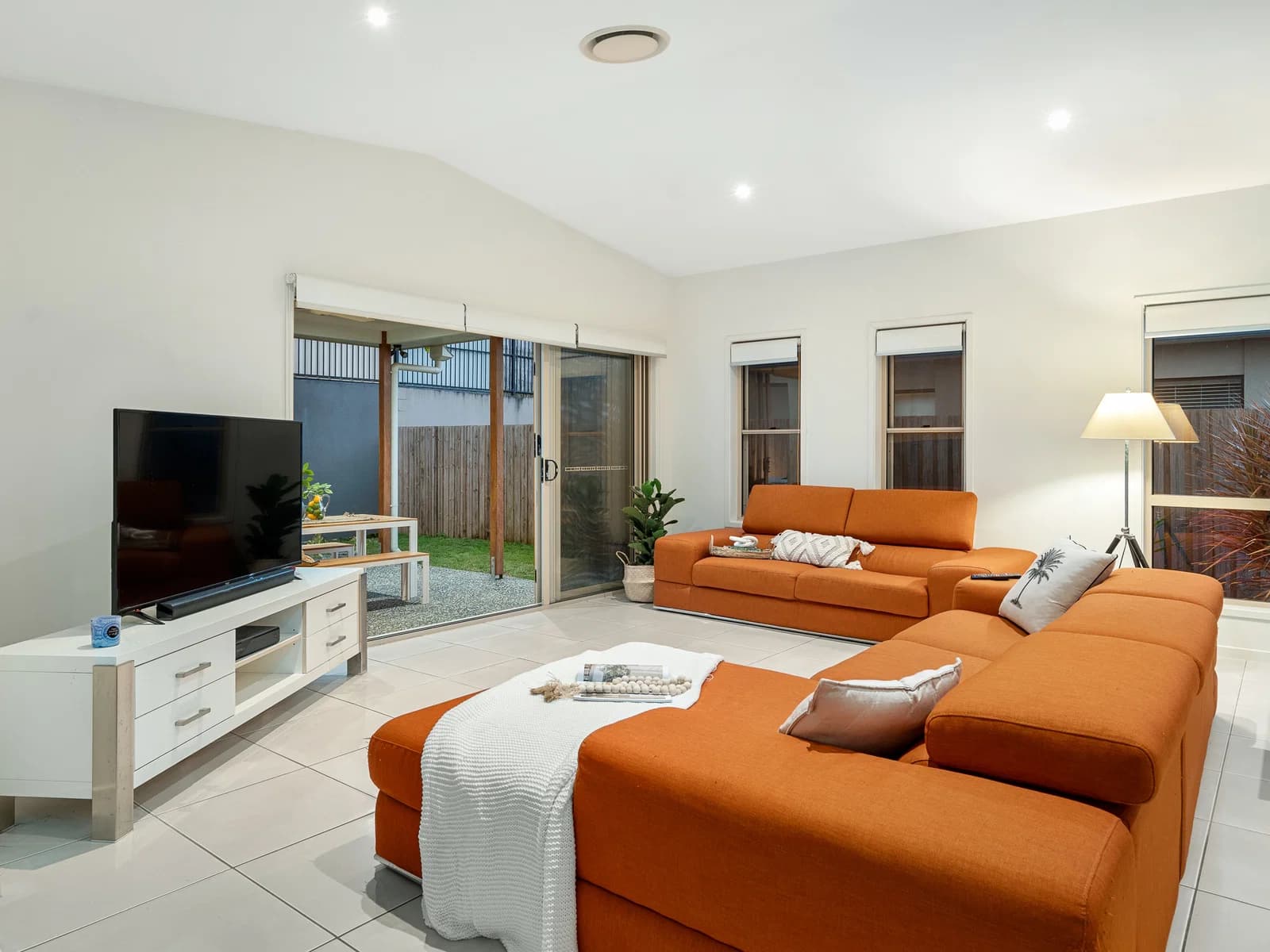 49 Parkway Crescent, Murrumba Downs, QLD, 4503, Murrumba Downs - Thumbnail 4
