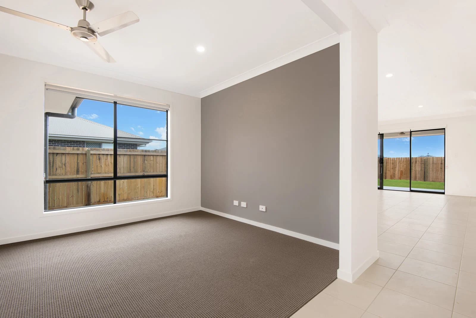 32 Wallace Street, Walloon, QLD, 4306, Walloon - Thumbnail 3