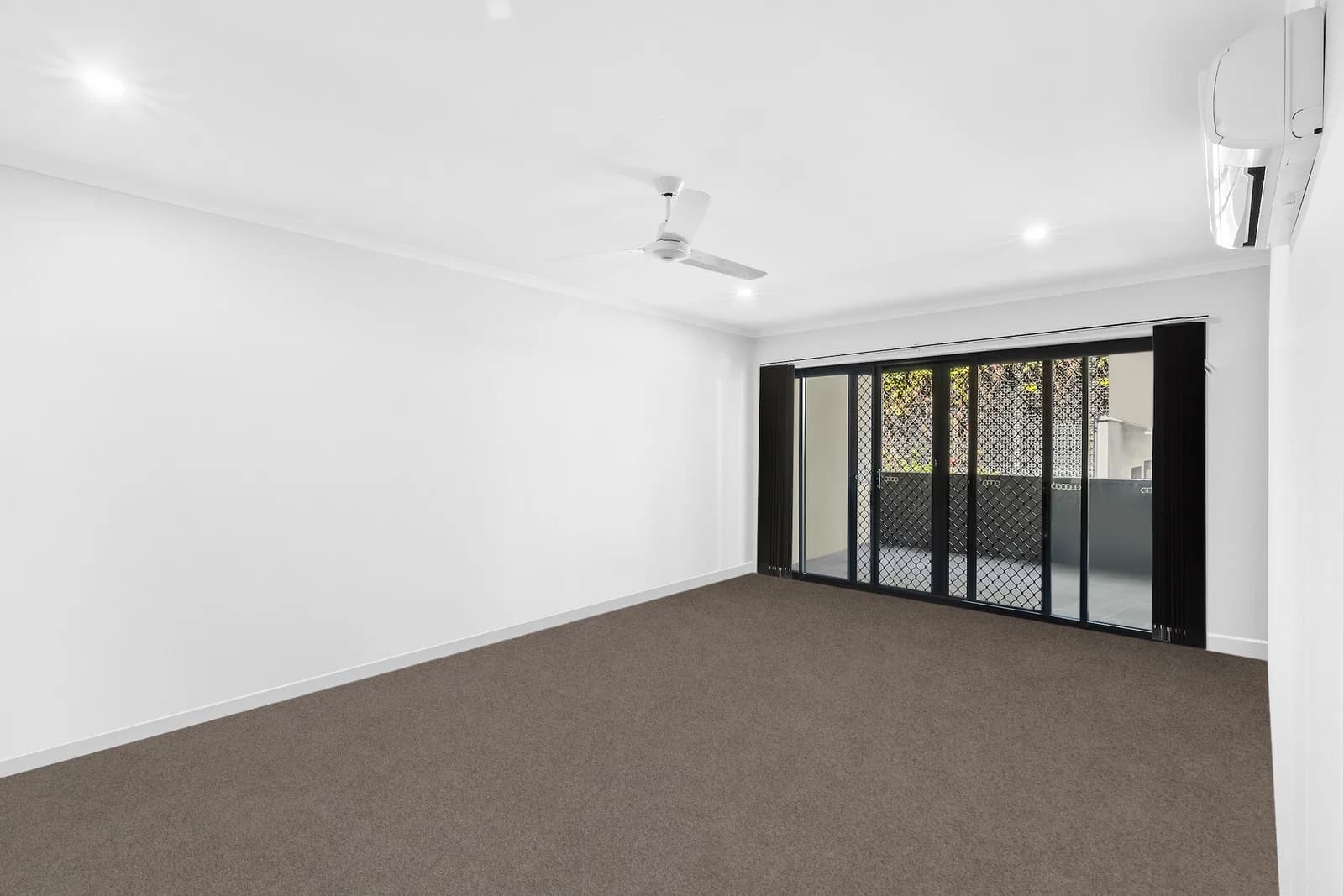8/30 Jordan Street, Greenslopes, QLD, 4120, Greenslopes - Image 1