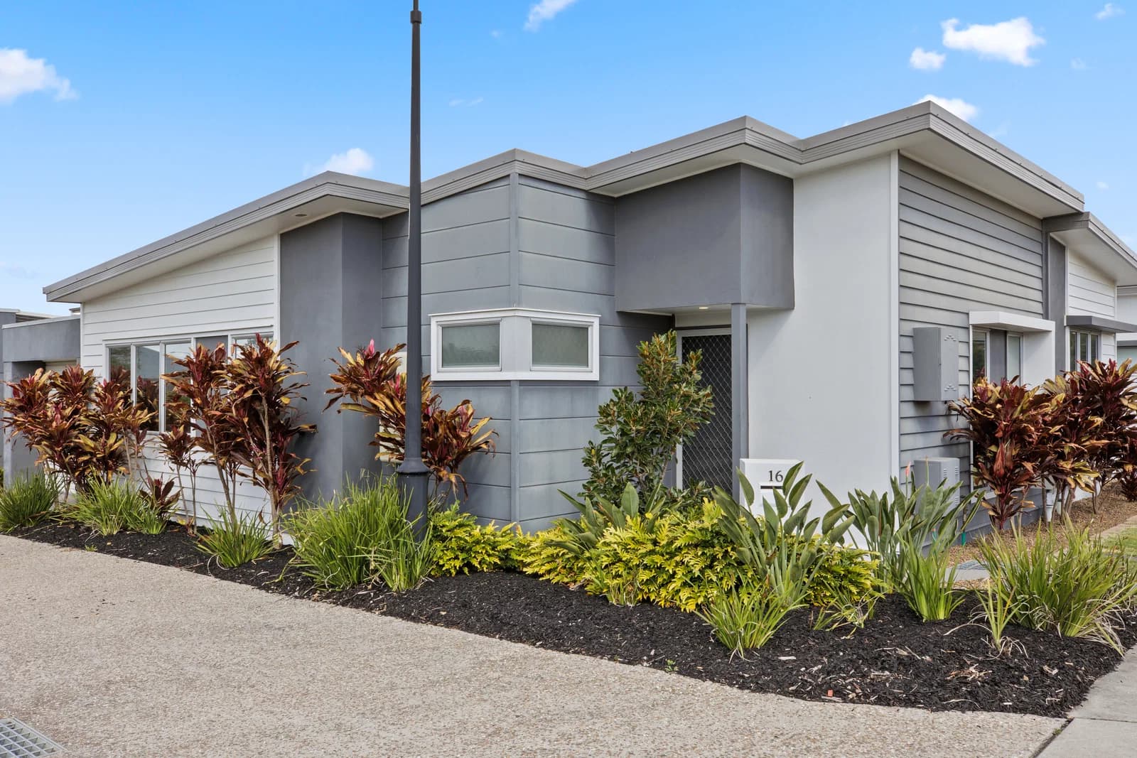 16 Bliss Lane, South Ripley, QLD, 4306, South Ripley - Image 1