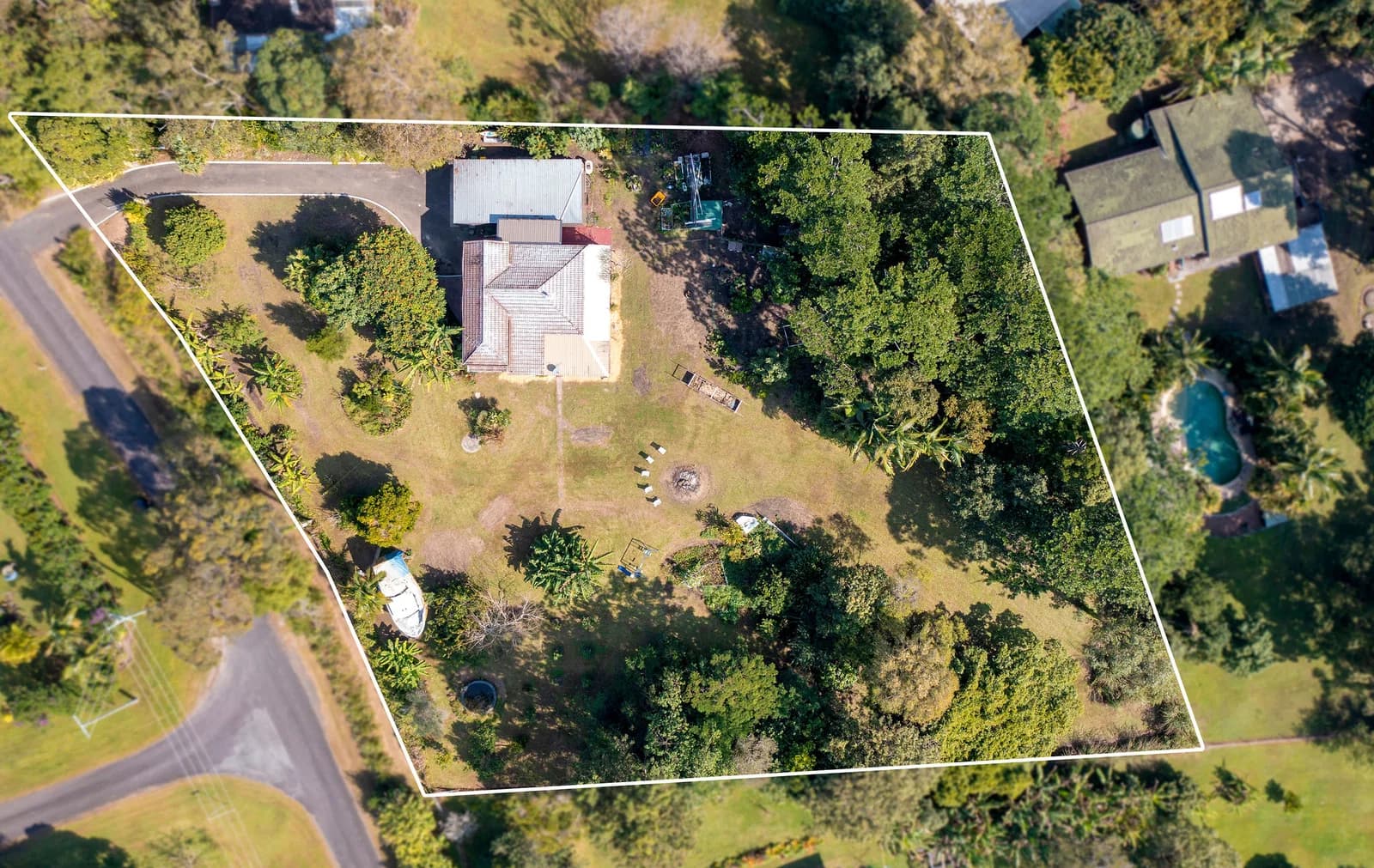 2 Brenda Court, Mooloolah Valley, QLD, 4553, Mooloolah Valley - Thumbnail 2