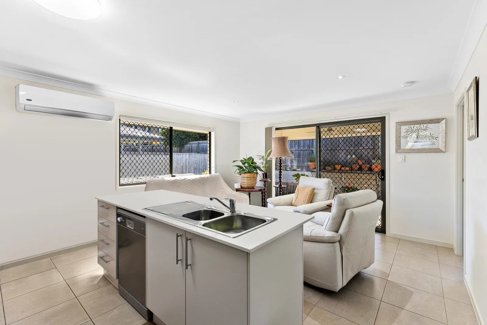 174 Bagnall Street, Ellen Grove, QLD, 4078, Ellen Grove - Thumbnail 3