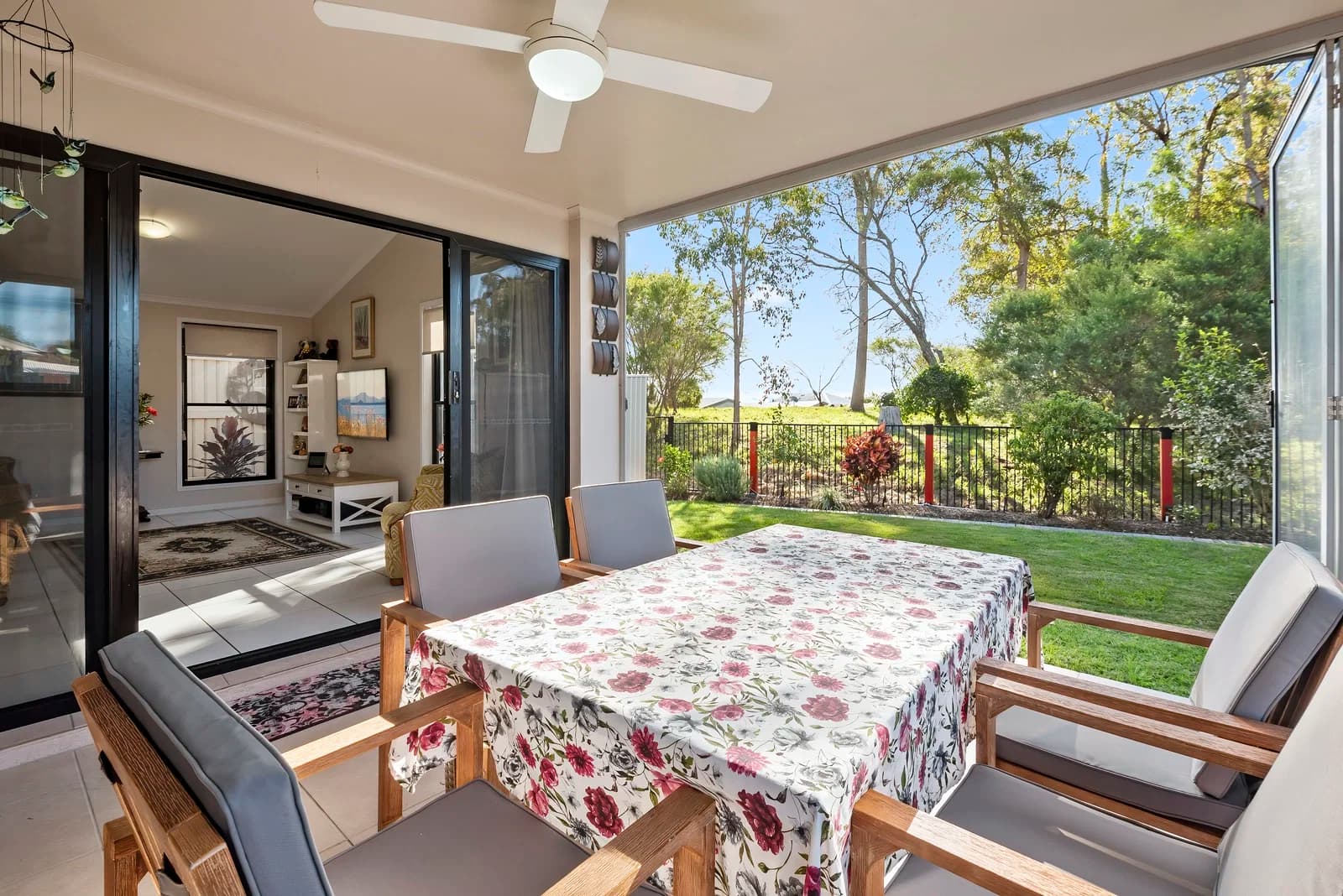 28 Forest View Way, Little Mountain, QLD, 4551, Little Mountain - Thumbnail 2