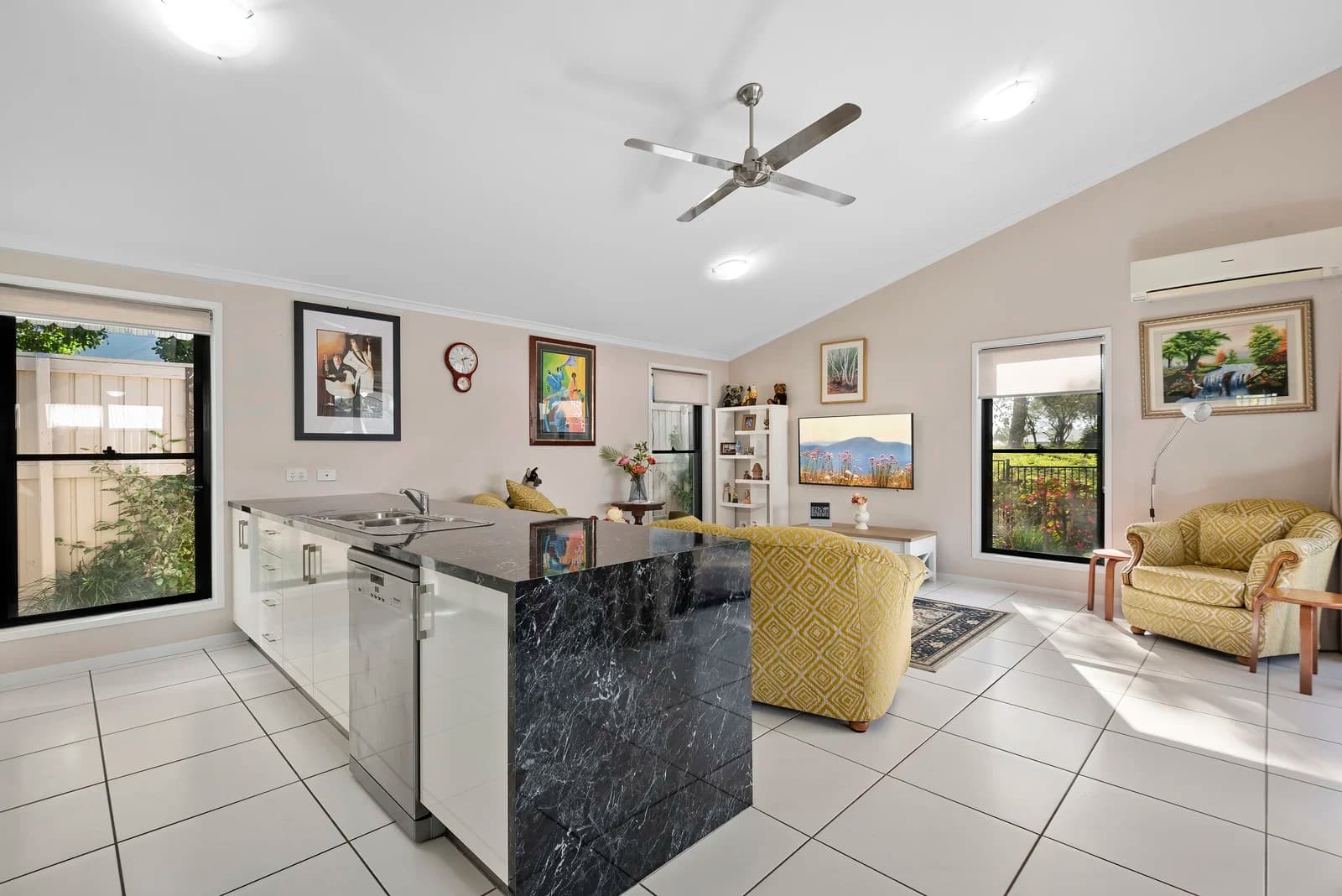 28 Forest View Way, Little Mountain, QLD, 4551, Little Mountain - Thumbnail 6