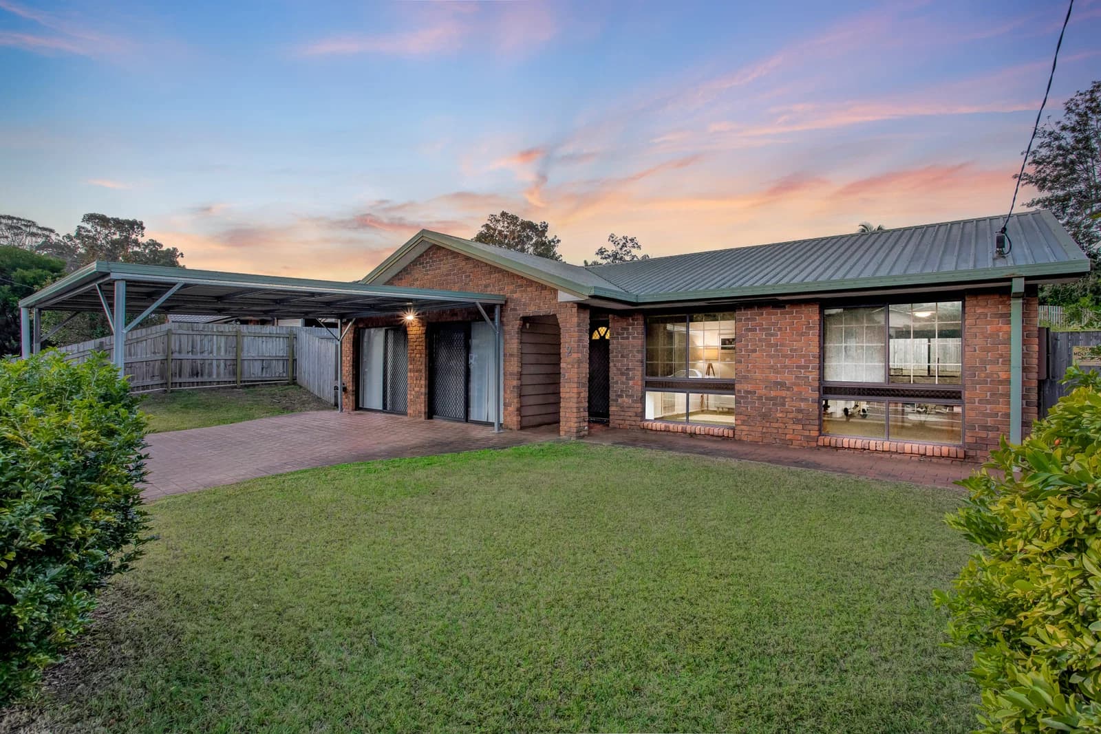 2 Rue Montaigne, Petrie, QLD, 4502, Petrie - Thumbnail 2