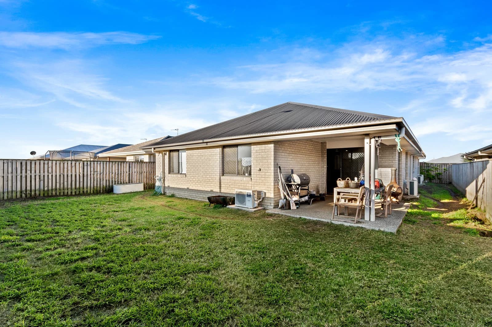 16 Wicker Road, Park Ridge, QLD, 4125, Park Ridge - Thumbnail 6