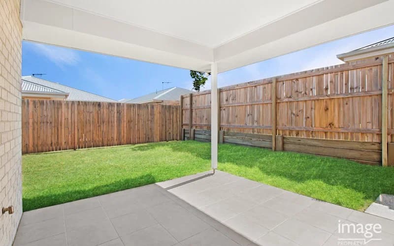 18 East Beaumont Road, Park Ridge, QLD, 4125, Park Ridge - Thumbnail 2