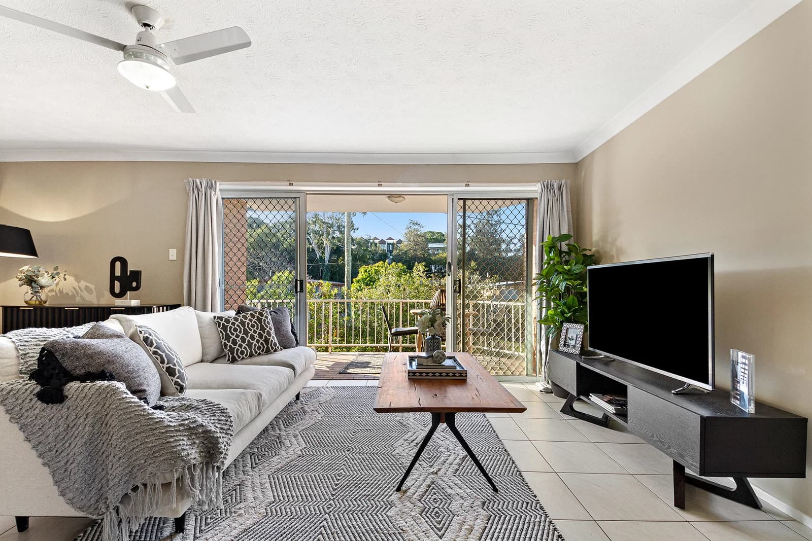 3/2 Brasted Street Taringa QLD 4068, Taringa - Image 1