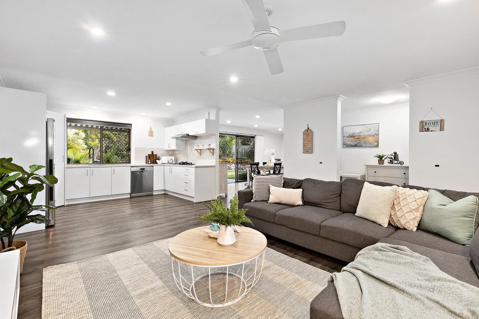 15 Saraband Drive, Eatons Hill, QLD, 4037, Eatons Hill - Image 1