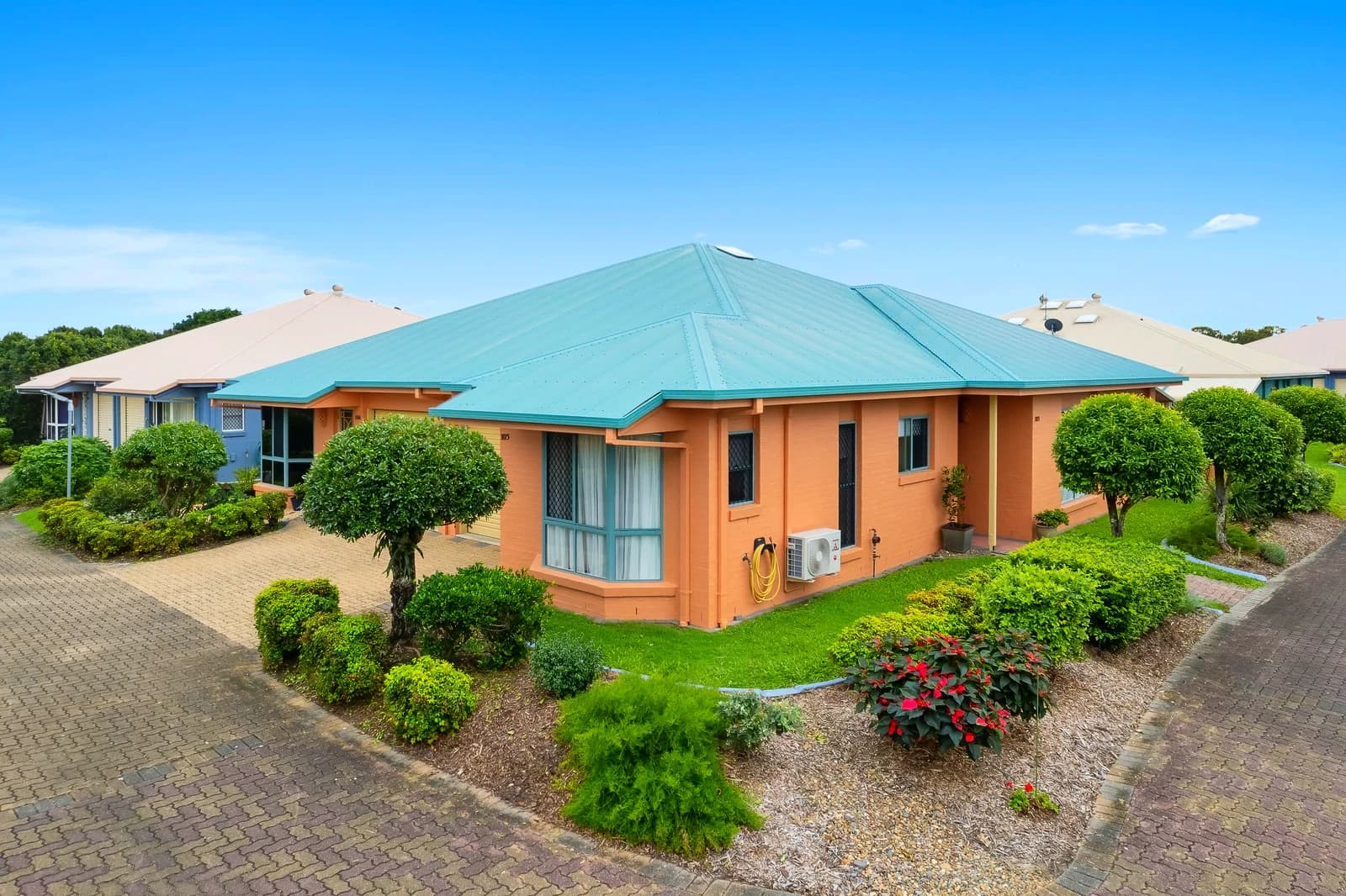 105/40 Lakeside Crescent, Currimundi, QLD, 4551, Currimundi - Thumbnail 2