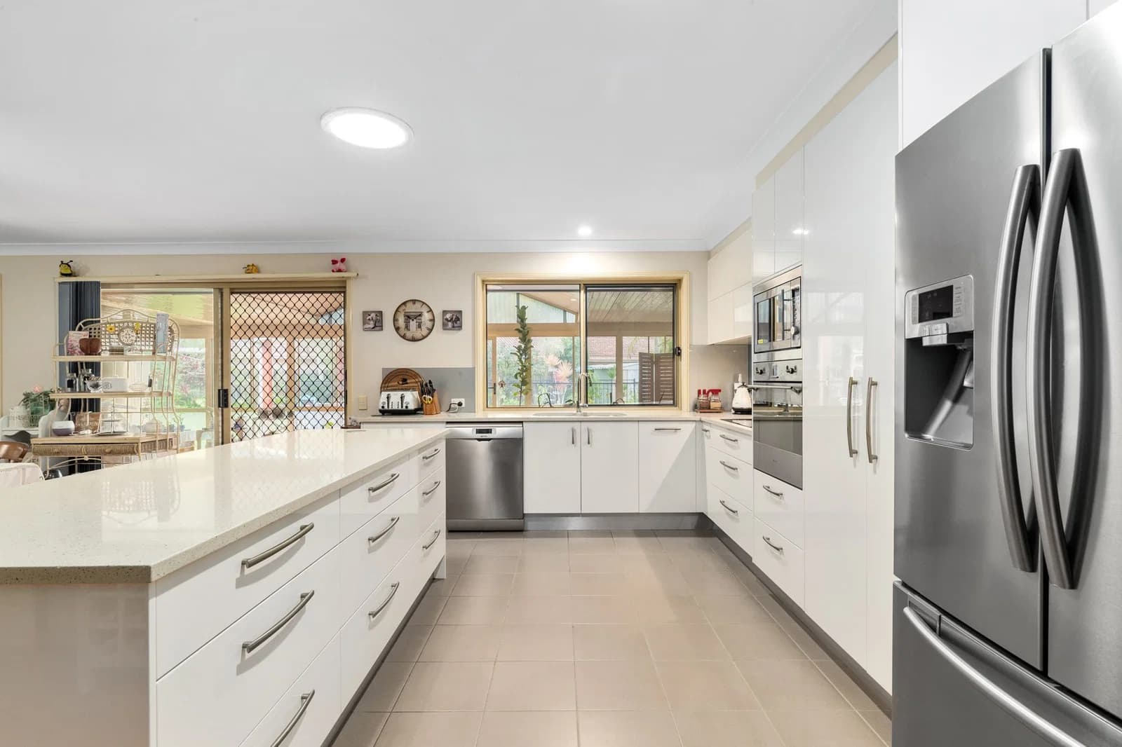 2 Phar Lap Court, Little Mountain, QLD, 4551, Little Mountain - Thumbnail 3
