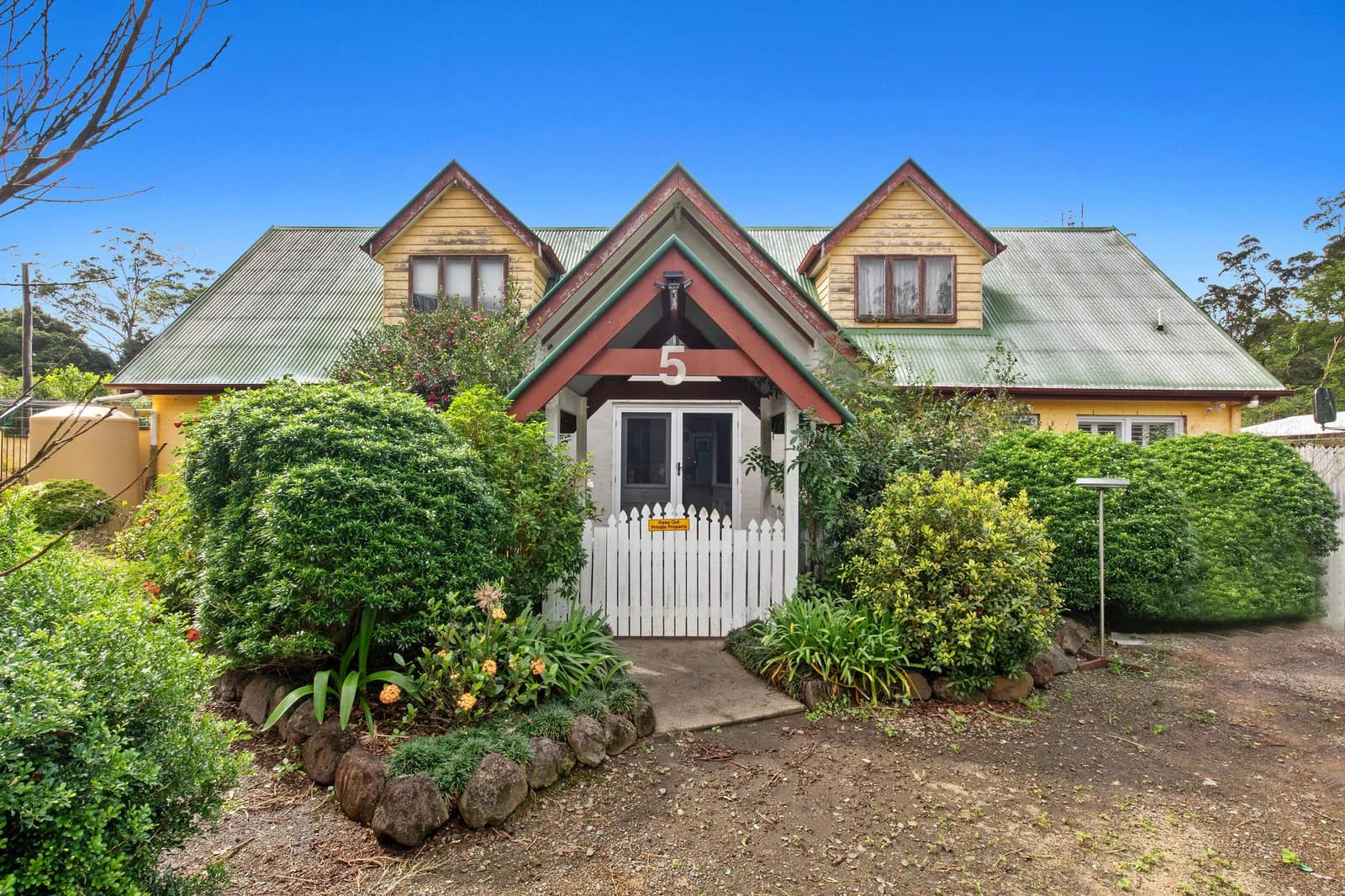 5 Gwen Court, LANDSBOROUGH, QLD, 4550, Landsborough - Thumbnail 2