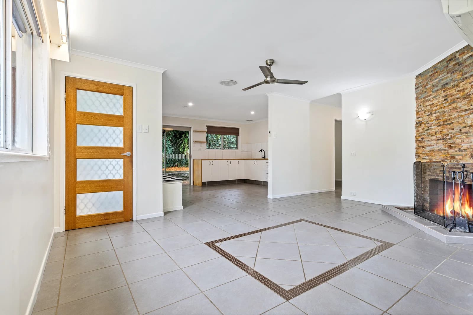 231 Duffield Road, Kallangur, QLD, 4503, Kallangur - Thumbnail 3
