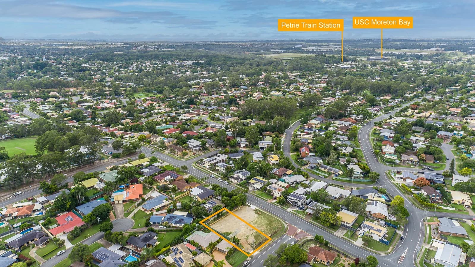 4 Macquarie Drive Petrie QLD 4502, Petrie - Thumbnail 3