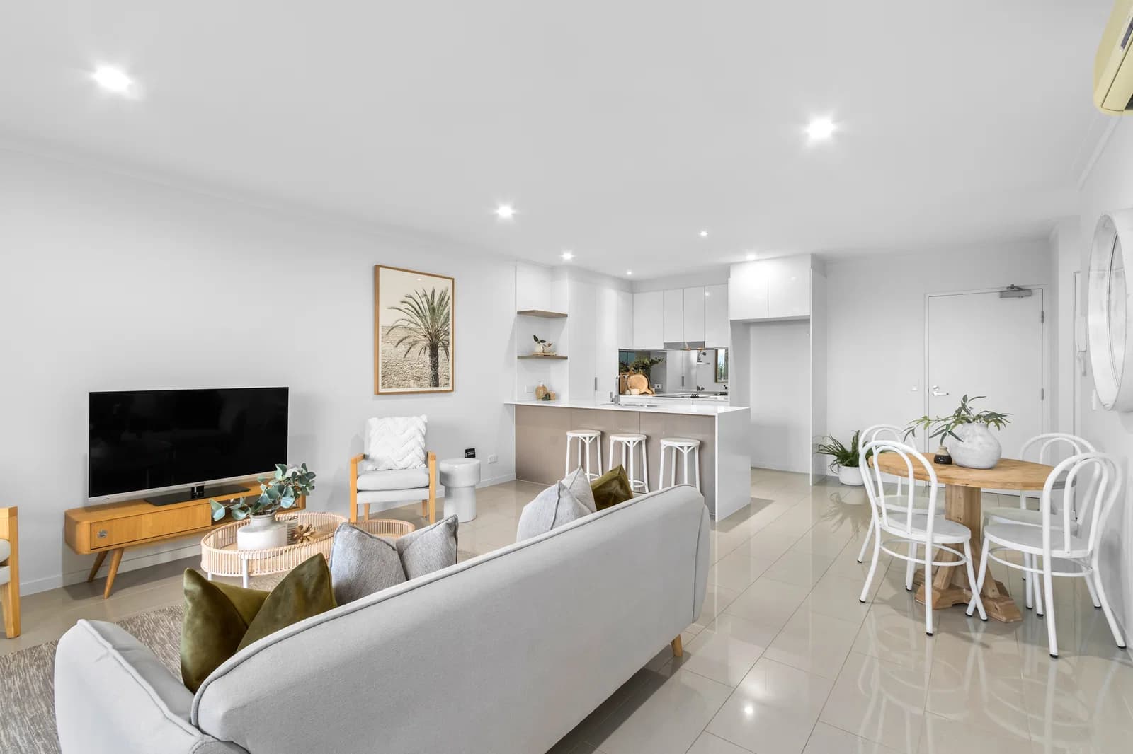 1106/8 Lochaber Street, DUTTON PARK, QLD, 4102, Dutton Park - Thumbnail 4