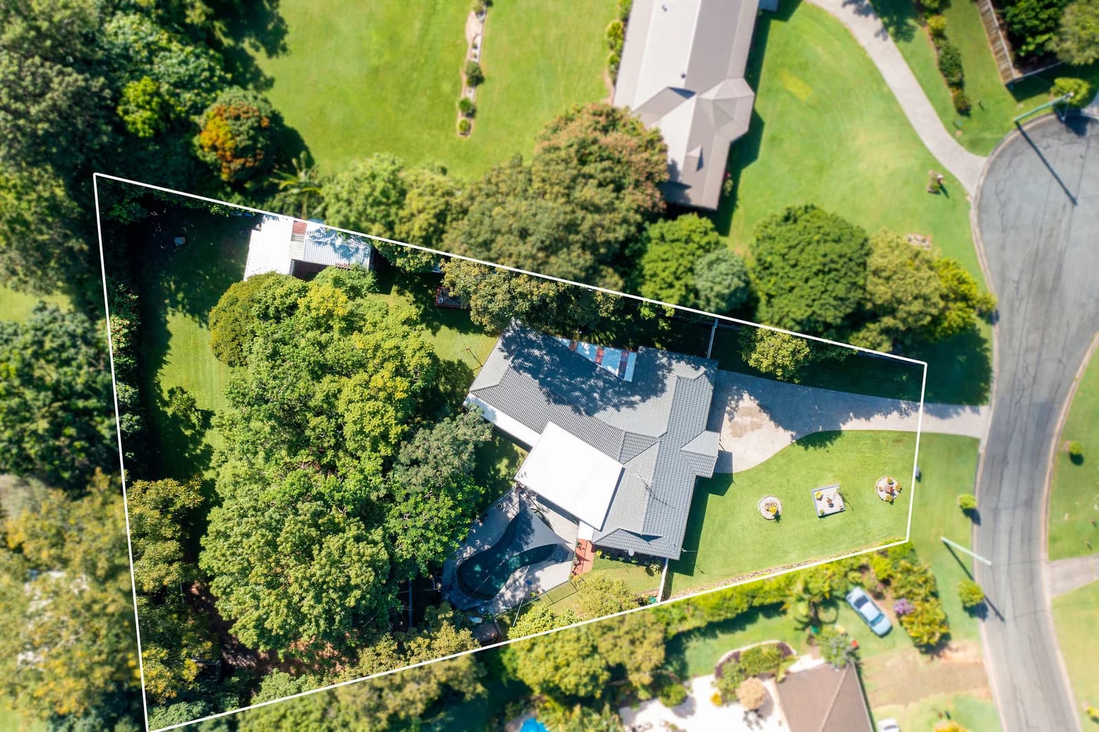 14 Ridgemount Place, Glass House Mountains, QLD, 4518, Glass House Mountains - Thumbnail 2