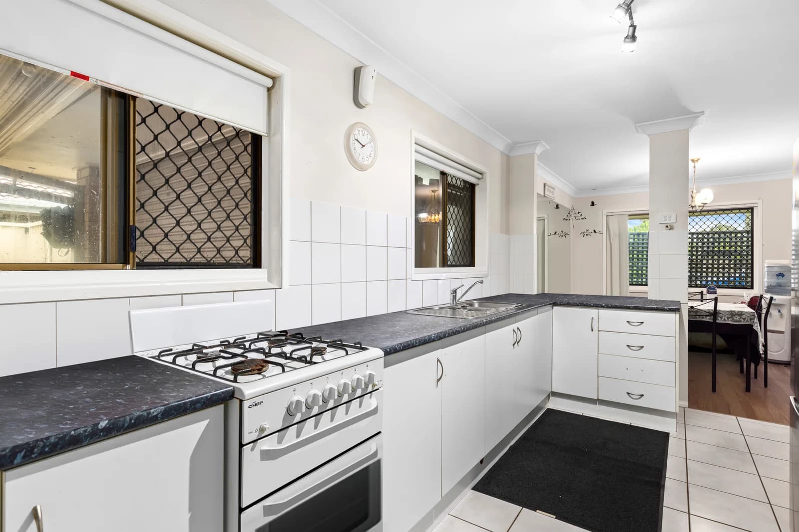 12 Sweetgum Street, Hillcrest, QLD, 4118, Hillcrest - Thumbnail 6