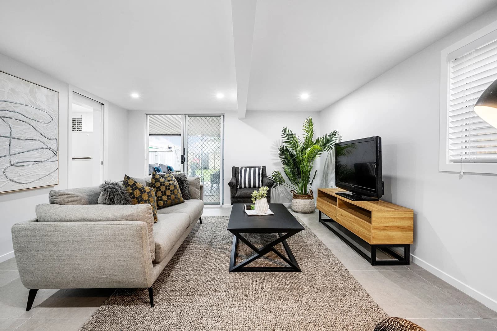 10 Palmer Parade Strathpine QLD 4500, Strathpine - Image 1