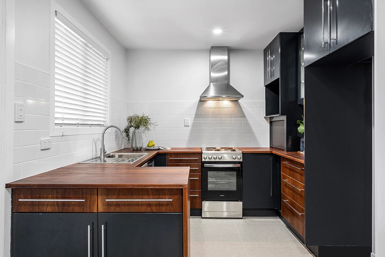 10 Palmer Parade Strathpine QLD 4500, Strathpine - Thumbnail 2