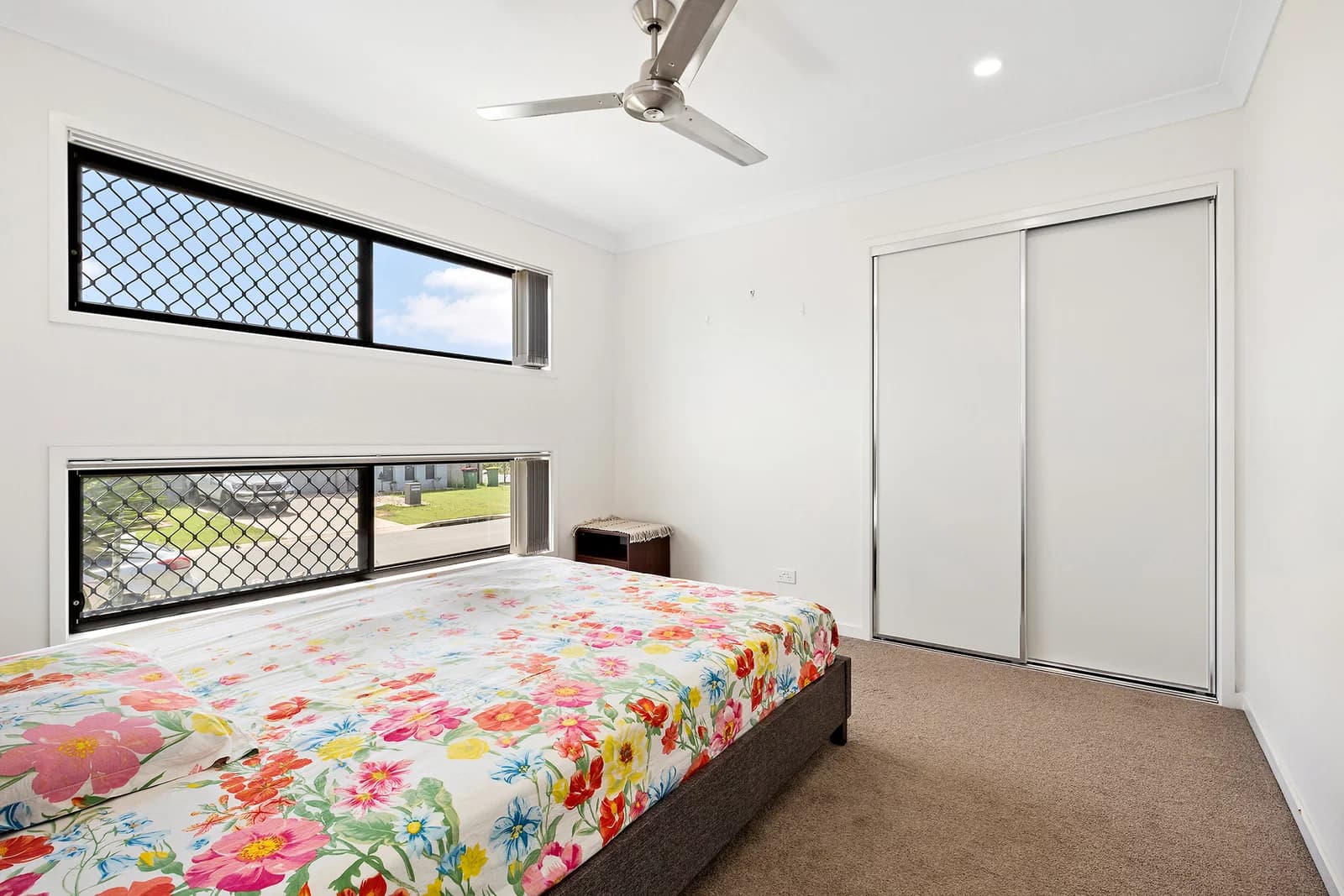 19 Niels Crescent, Park Ridge, QLD, 4125, Park Ridge - Thumbnail 8