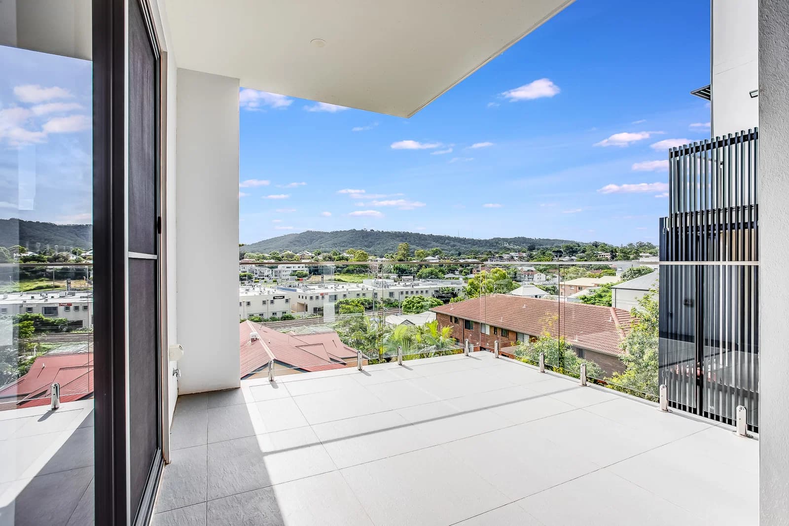 5/45 Clarence Road Indooroopilly QLD 4068, Indooroopilly - Image 1