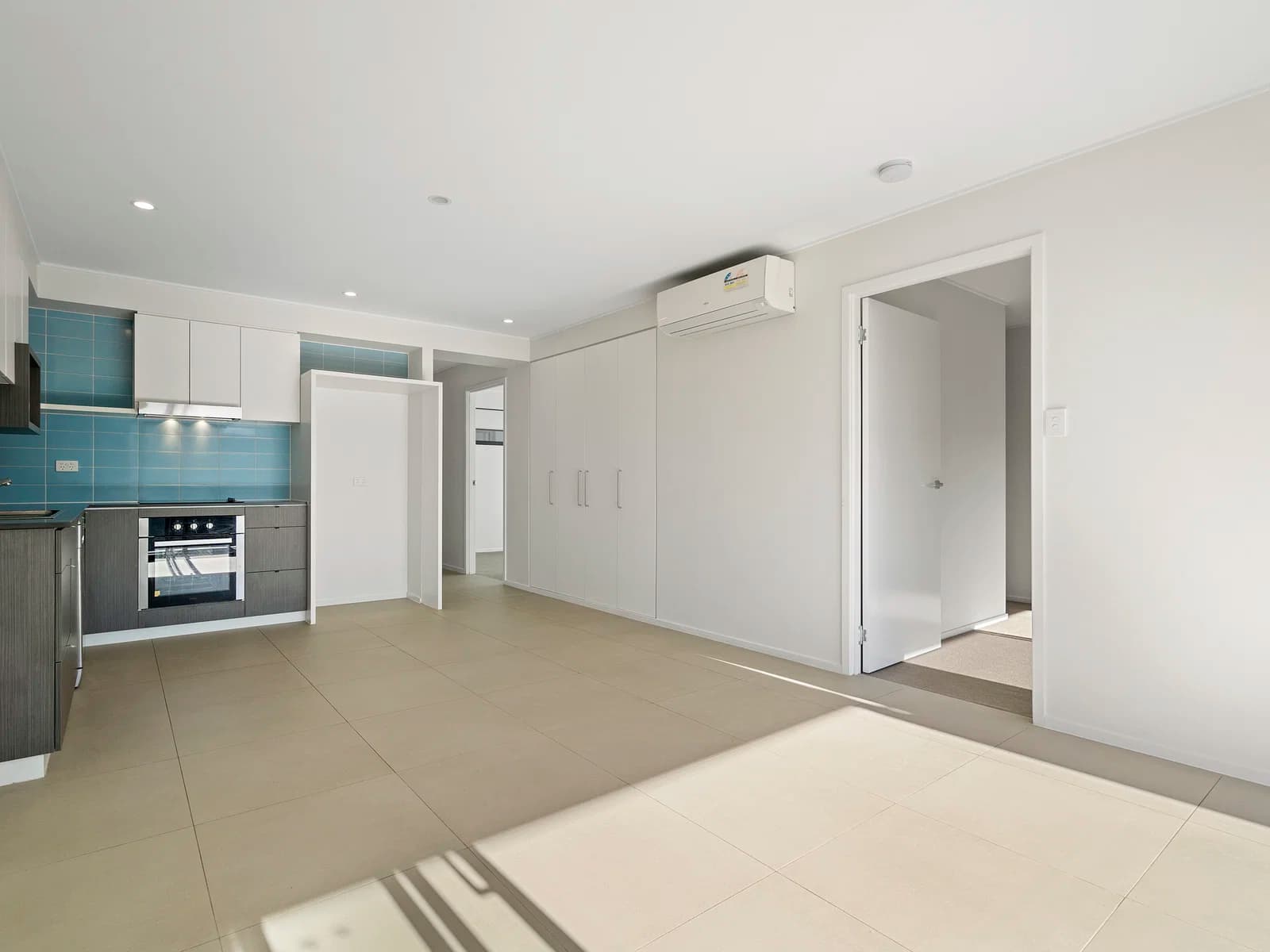 21/62 Richmond Road, Morningside, QLD, 4170, Morningside - Thumbnail 2