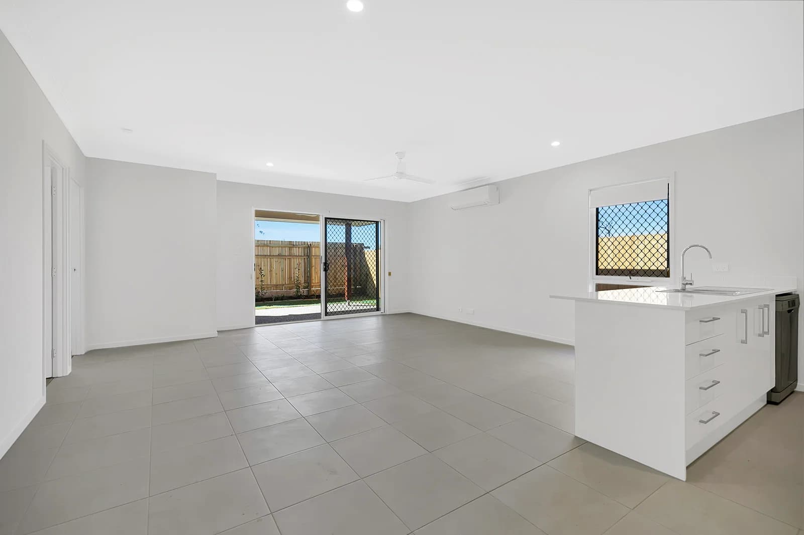 5 Escalade Circuit, Pallara, QLD, 4110, Pallara - Thumbnail 2