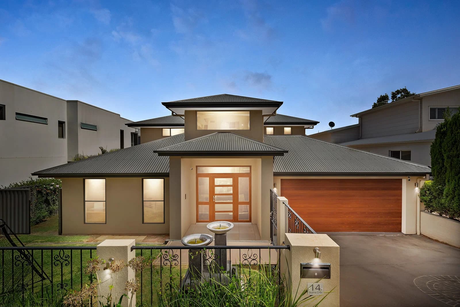 14 Skyline Crescent, Carindale, QLD, 4152, Carindale - Image 1