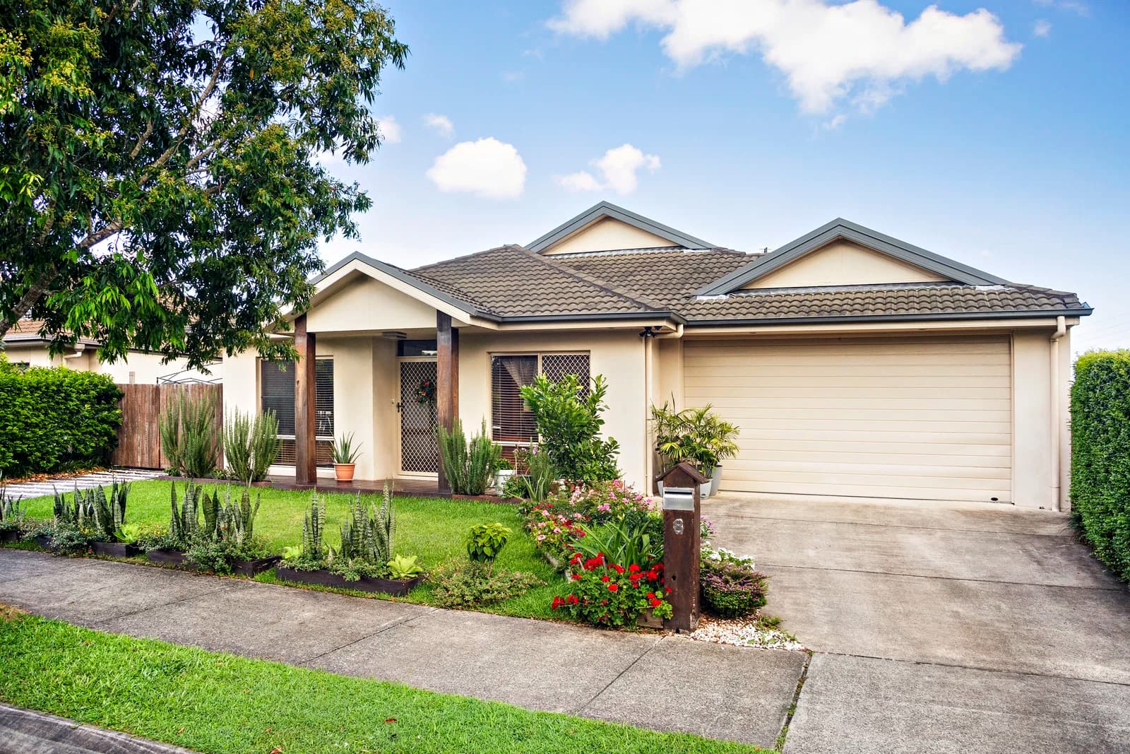 8 Peppermint Crescent, Sippy Downs, QLD, 4556, Sippy Downs - Image 1