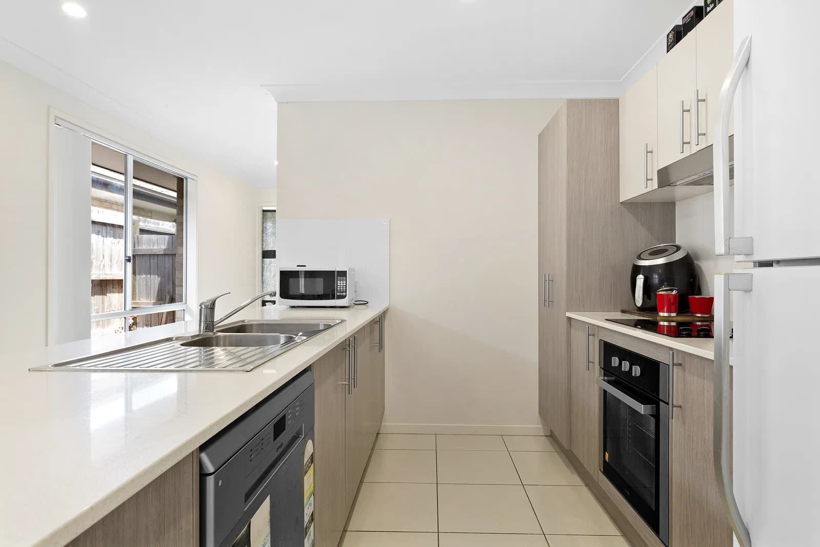 5 Larcom Crescent, Redbank Plains, QLD, 4301, Redbank Plains - Thumbnail 2
