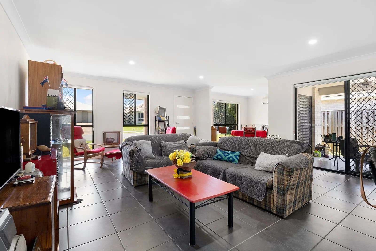 2 Essencia Avenue Dakabin QLD 4503, Dakabin - Thumbnail 2