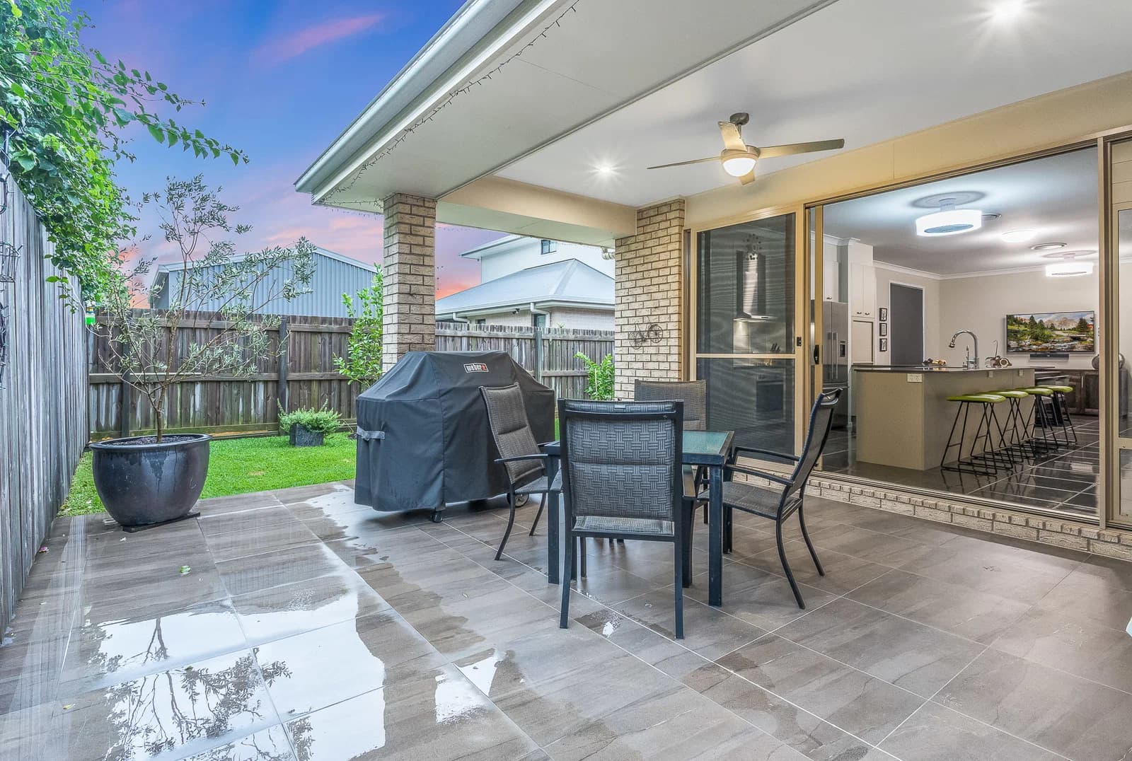 104 Swan Parade Warner QLD 4500, Warner - Image 1