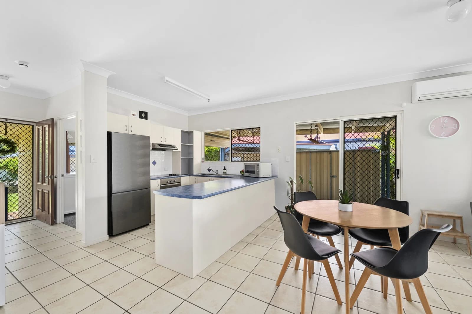 14 Mowburra Place, Caloundra West, QLD, 4551, Caloundra West - Thumbnail 2