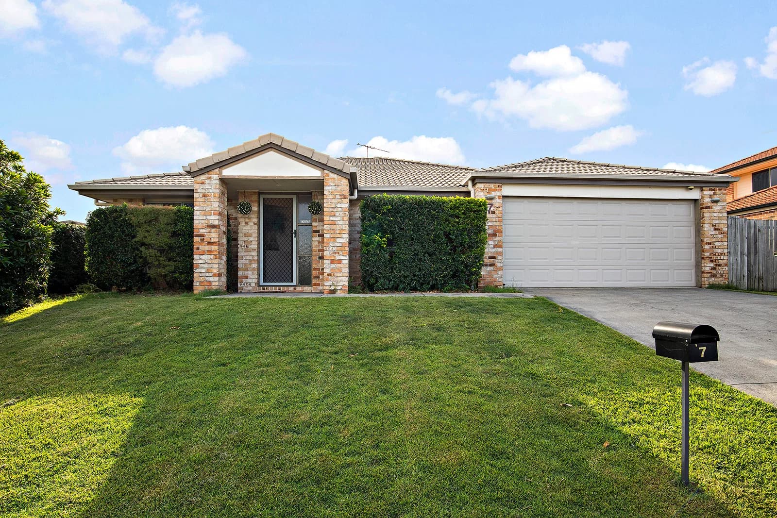 7 Tamsin Court, Regents Park, QLD, 4118, Regents Park - Image 1