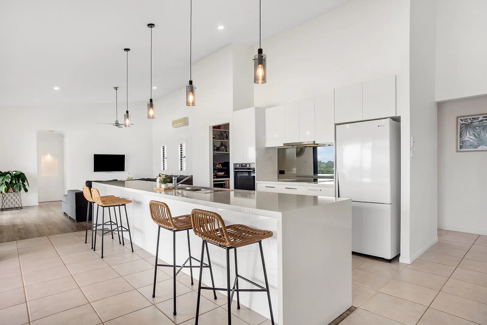 21 Highclare Court, Little Mountain, QLD, 4551, Little Mountain - Thumbnail 2