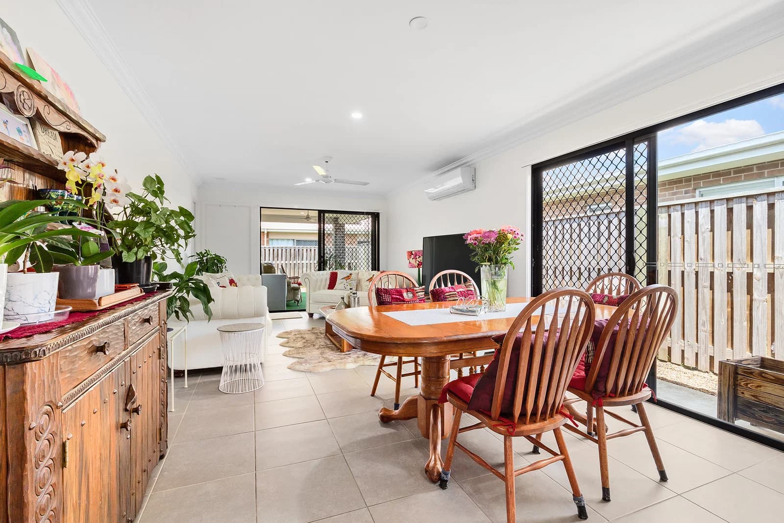 10 Skelbrook Road, Park Ridge, QLD, 4125, Park Ridge - Thumbnail 4