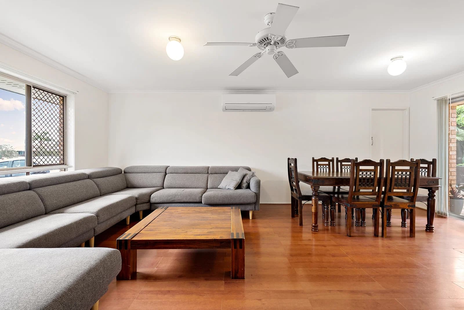 15 Fedrick Street, BORONIA HEIGHTS, QLD, 4124, Boronia Heights - Thumbnail 3