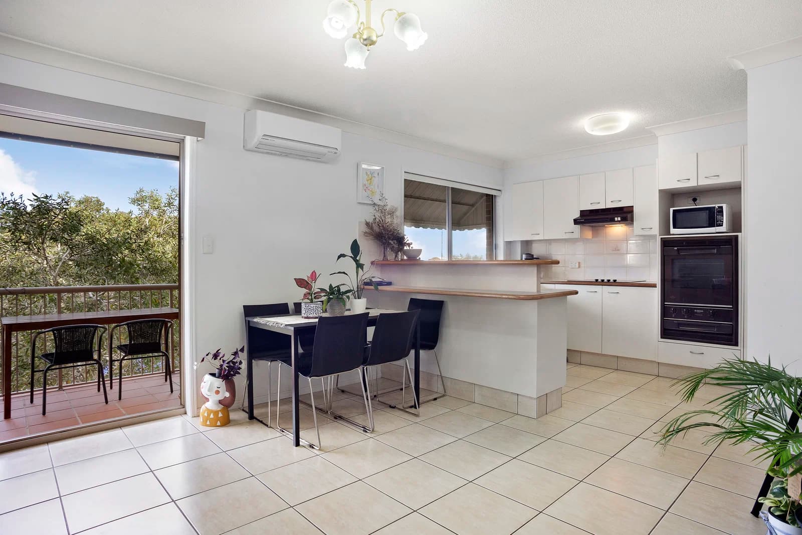 4/9 Saltair Street, Kings Beach, QLD, 4551, Kings Beach - Thumbnail 7
