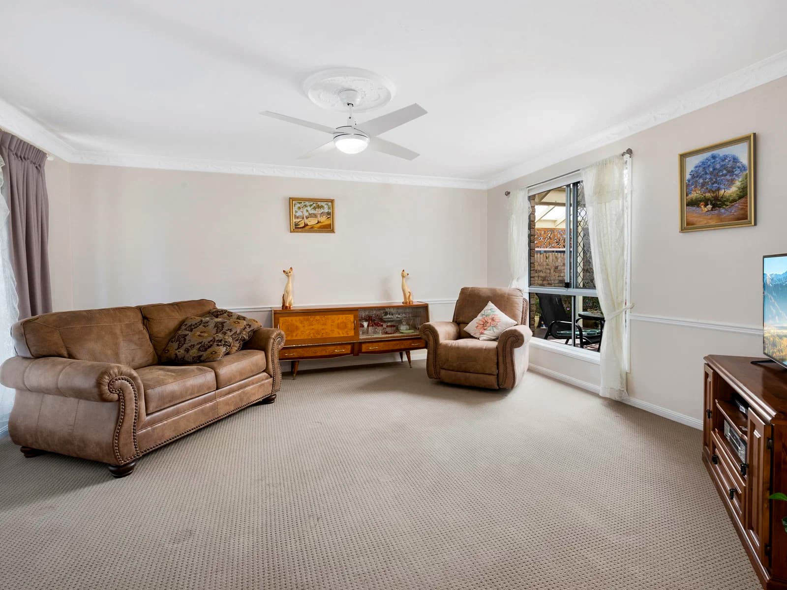 23 TIBOUCHINA Place, CURRIMUNDI, QLD, 4551, Currimundi - Thumbnail 4