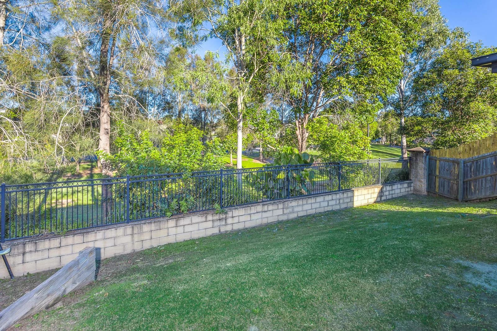 10 Latona Street Warner QLD 4500, Warner - Thumbnail 2
