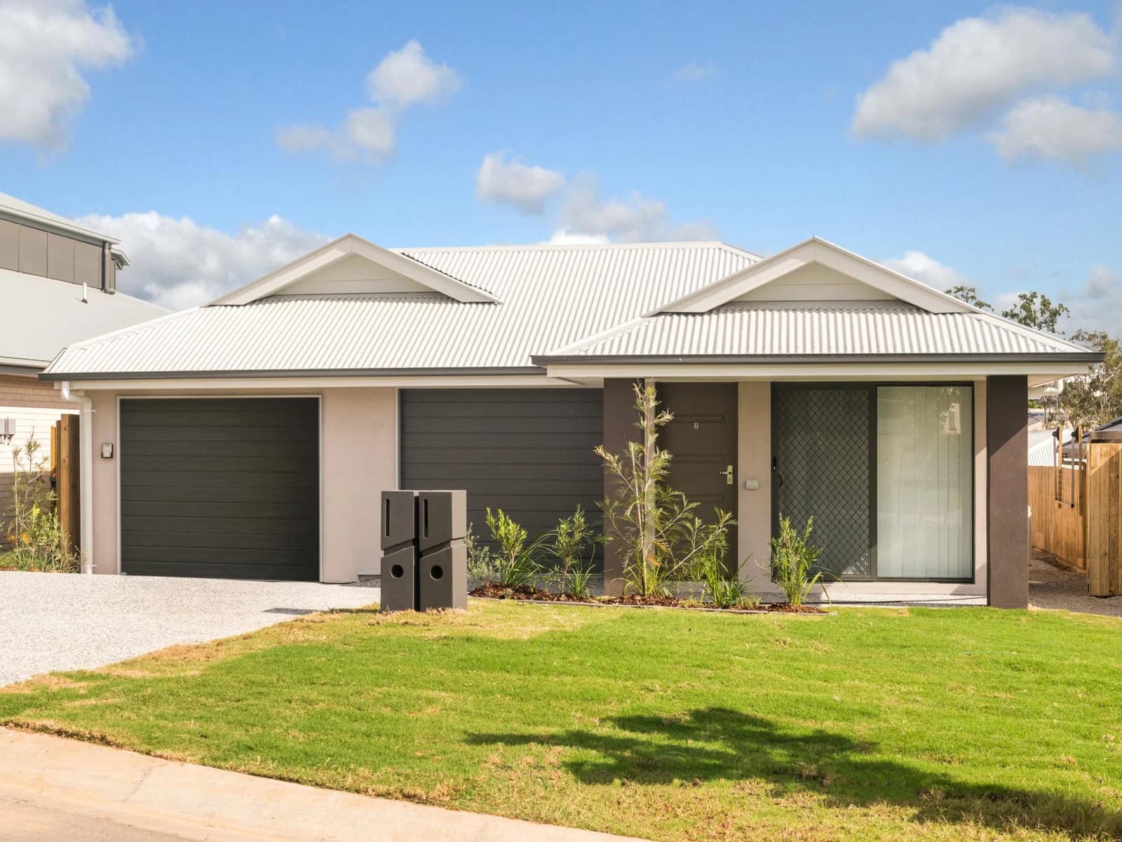 8 Capuchin Close Dakabin QLD 4503, Dakabin - Image 1