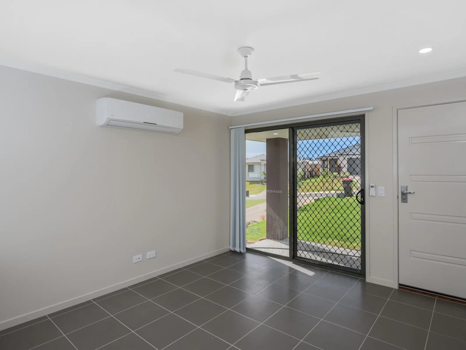 8 Capuchin Close Dakabin QLD 4503, Dakabin - Thumbnail 4