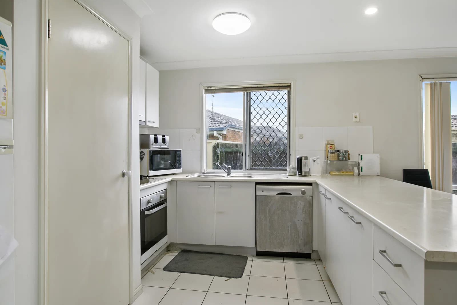 4 Lake Wivenhoe Court, Logan Reserve, QLD, 4133, Logan Reserve - Thumbnail 4