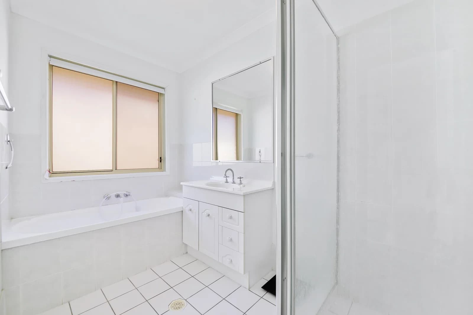 24 Allenby Drive, Meadowbrook, QLD, 4131, Meadowbrook - Thumbnail 8