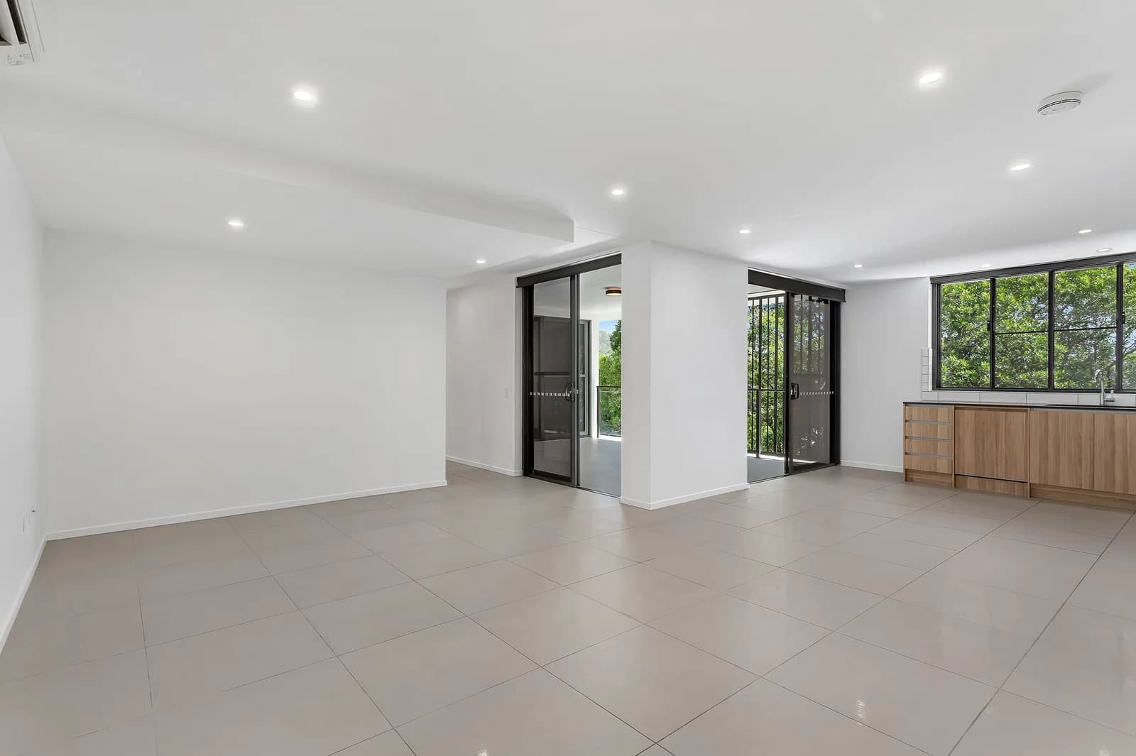 204/17 View Street, Mount Gravatt East, QLD, 4122, Mount Gravatt East - Thumbnail 3