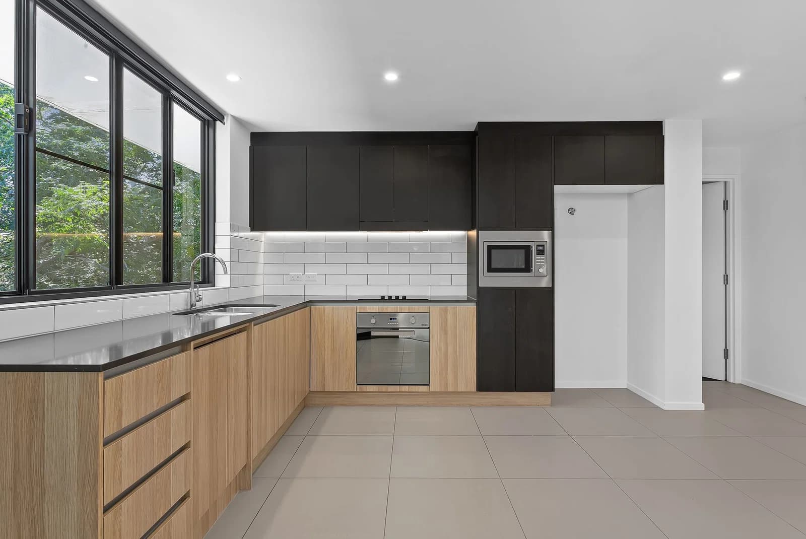 204/17 View Street, Mount Gravatt East, QLD, 4122, Mount Gravatt East - Thumbnail 4
