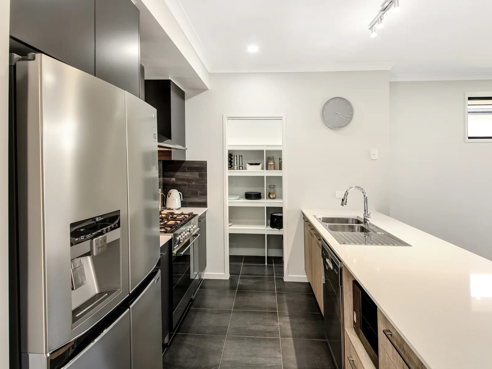 6 Limosa Way, Palmview, QLD, 4553, Palmview - Thumbnail 6