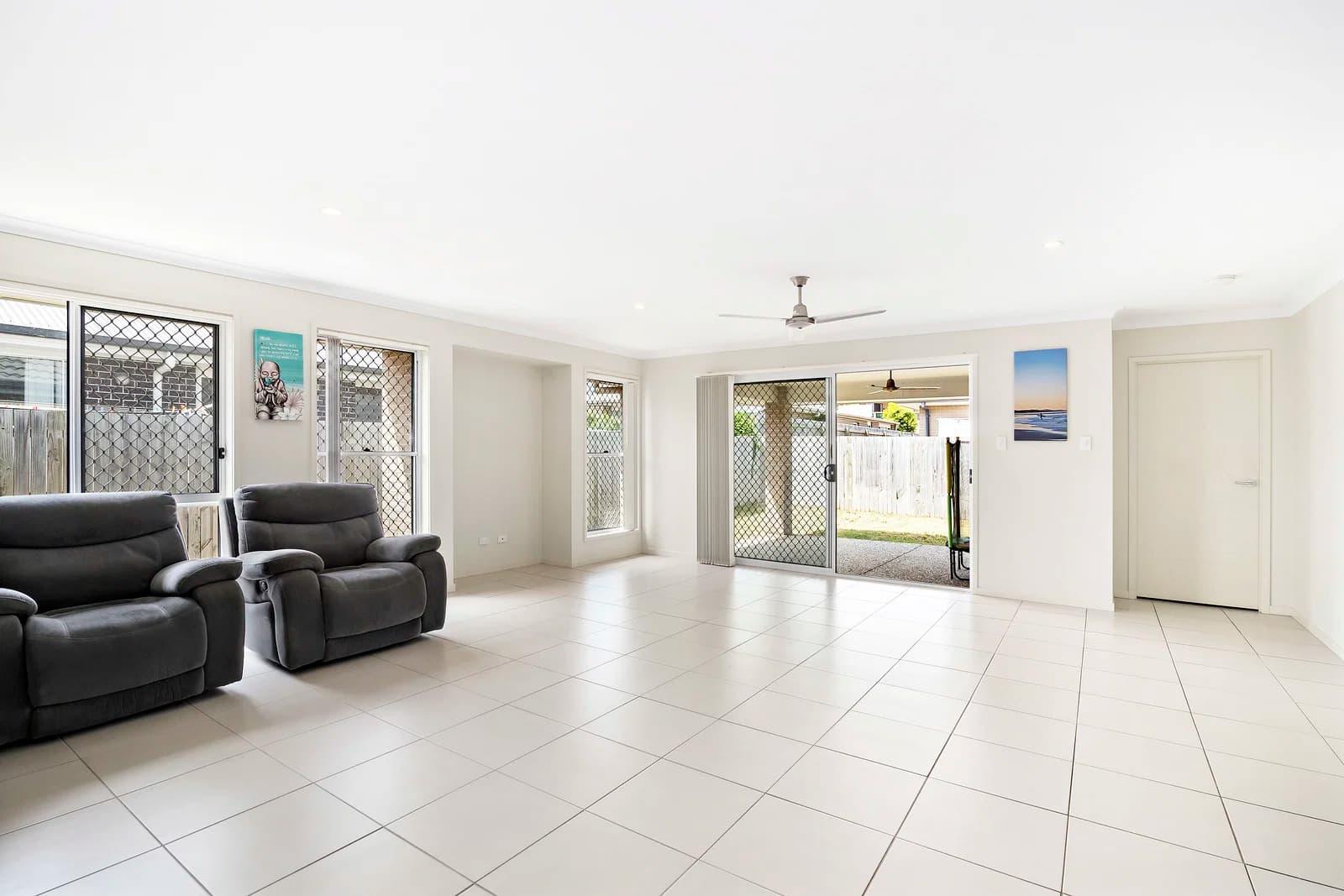 24 Nottinghill Road, Murrumba Downs, QLD, 4503, Murrumba Downs - Thumbnail 2