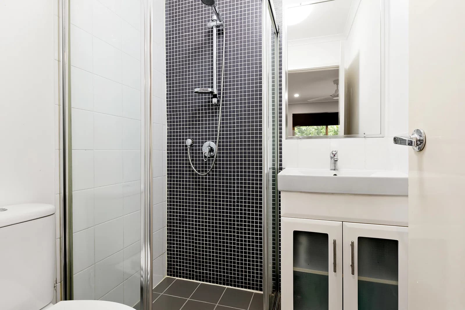 15/269 Nursery Road, Holland Park, QLD, 4121, Holland Park - Thumbnail 6