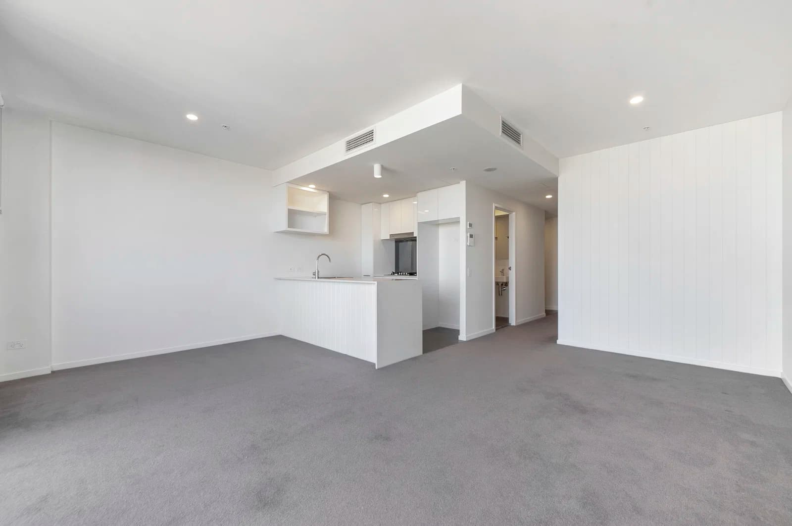 12801/22 Merivale Street, South Brisbane, QLD, 4101, South Brisbane - Thumbnail 2